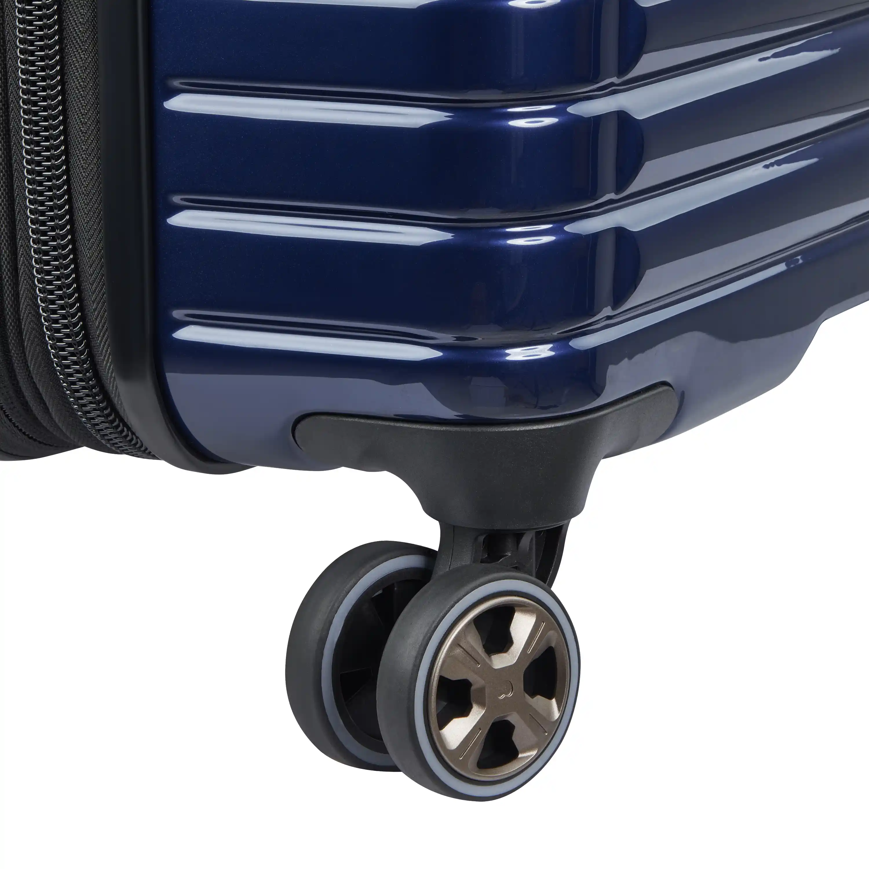 Cruise 3.0 - Large Expandable Spinner - Image 50
